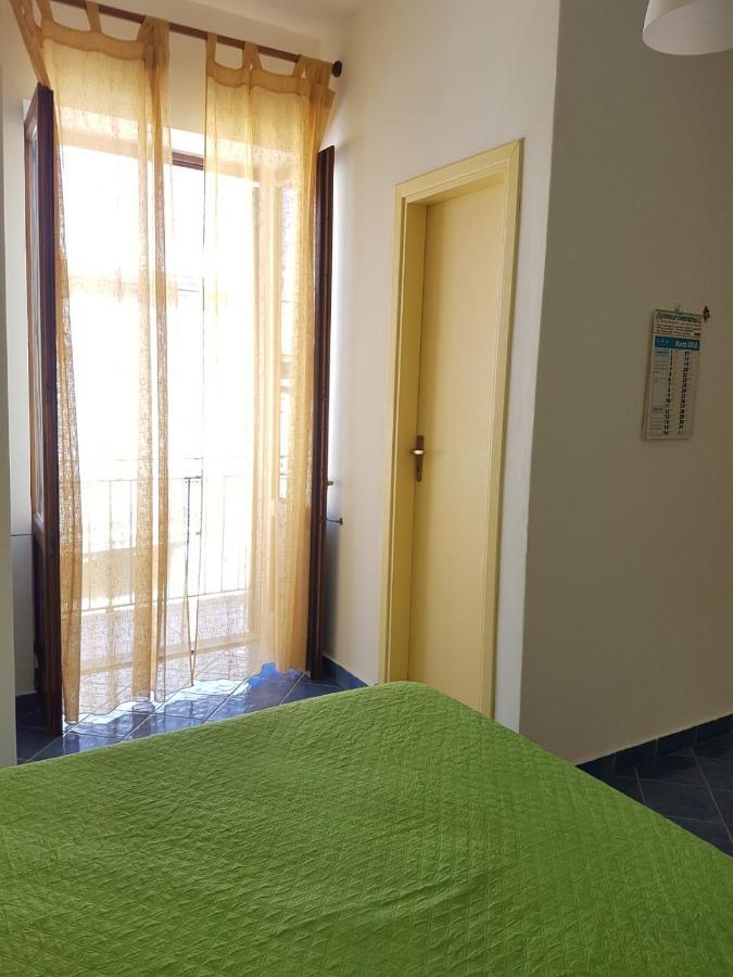 شقة Lipari Centro Storico Flat 7 Min From Port المظهر الخارجي الصورة